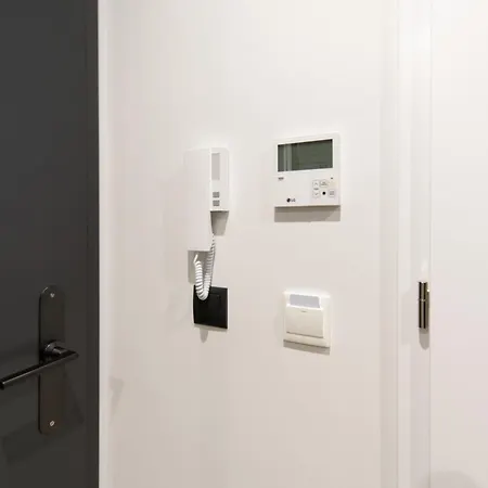 Apartment Freedom *